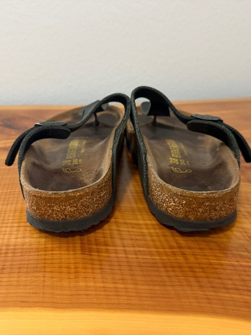 Birkenstock Gizeh Black Leather Thong Slip On Sandals  Women's Size 38 (7-7.5) - Picture 6 of 9